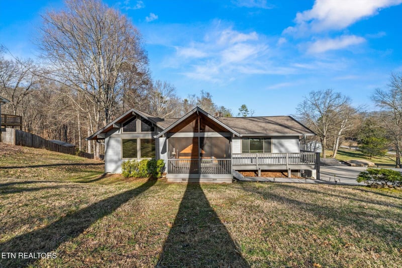 41 E Norris Rd, Norris, TN 37828