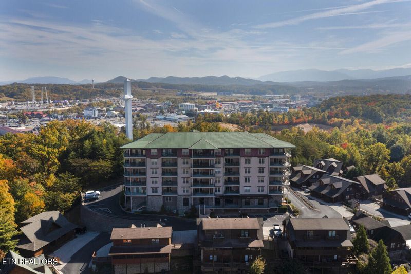 410 Big Bear Way #2003, Pigeon Forge, TN 37863