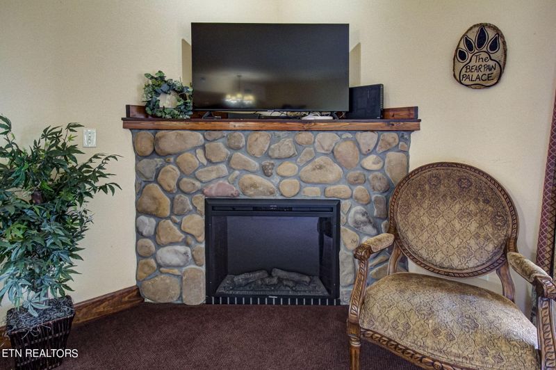 410 Big Bear Way #2003, Pigeon Forge, TN 37863