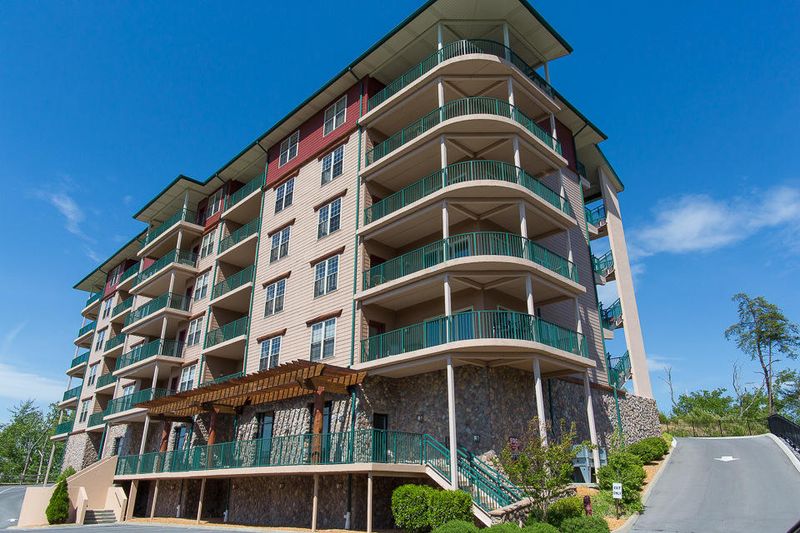410 Big Bear Way #5001, Pigeon Forge, TN 37863