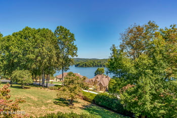 410 Catoosa Ln, Loudon, TN 37774