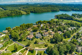 410 Catoosa Ln, Loudon, TN 37774