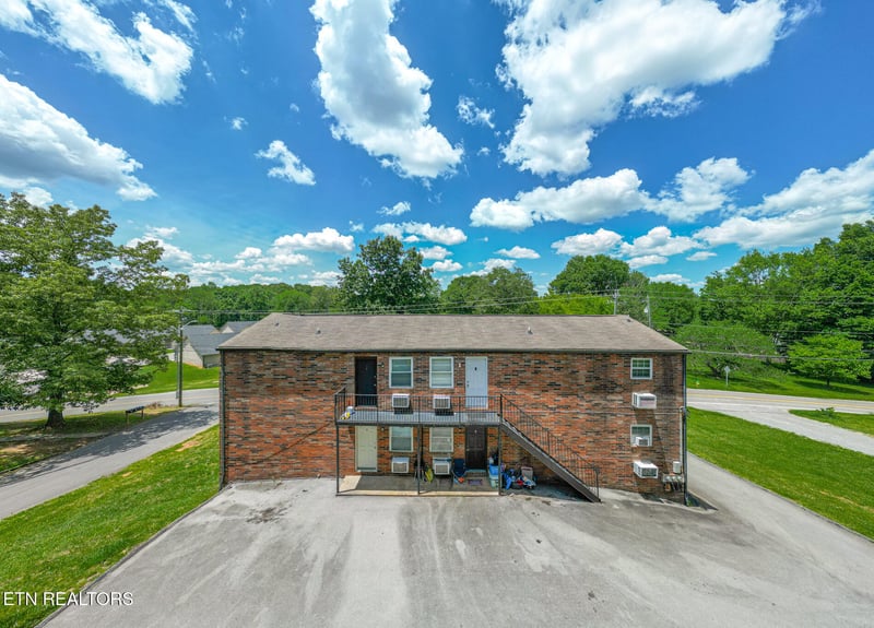 410 Dry Gap Pike, Knoxville, TN 37912