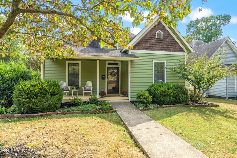 410 E Oklahoma Ave, Knoxville, TN 37917