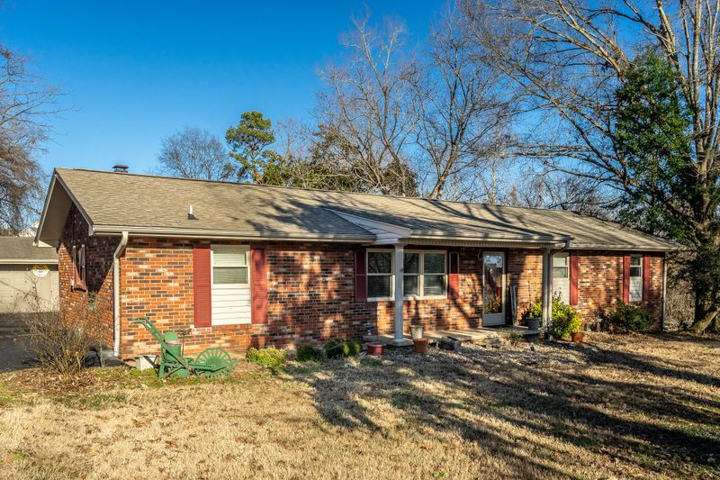 410 Howard Dr, Seymour, TN 37865
