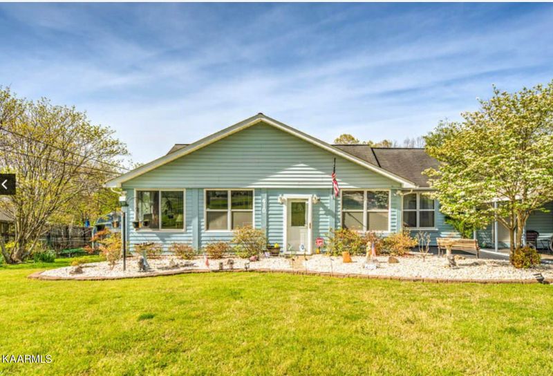 410 Oakcrest Rd, Knoxville, TN 37912