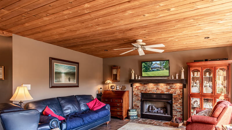 410 Perry Smith Ln, Caryville, TN 37714