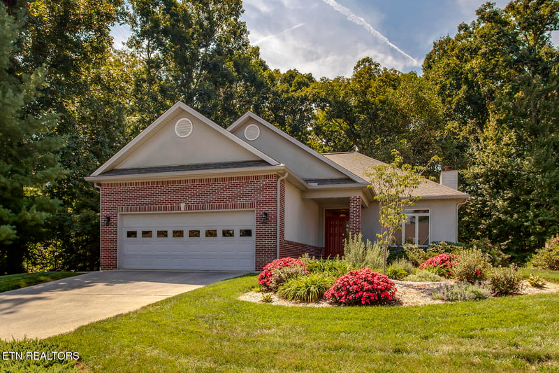 410 Seminole Pl, Loudon, TN 37774