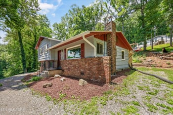 410 Sherwood Estates Cir, Clinton, TN 37716