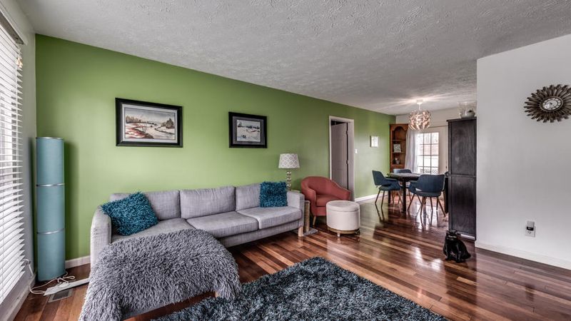 4100 Abercorn Rd, Knoxville, TN 37921