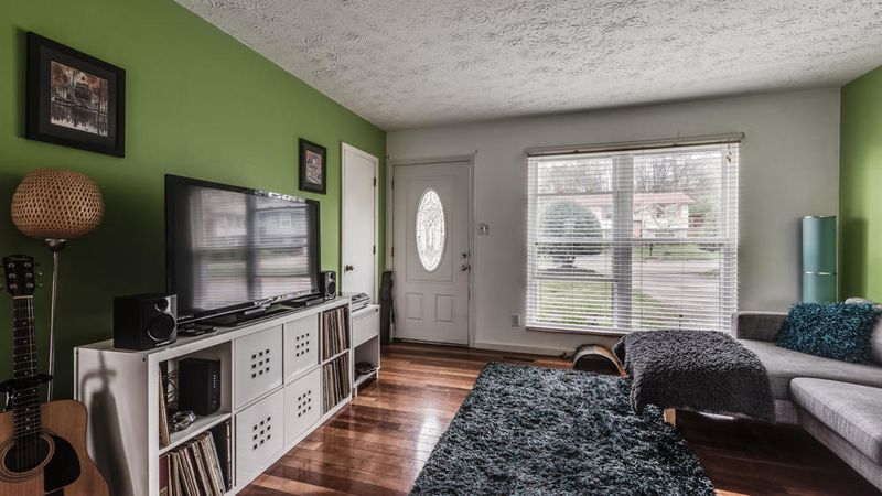 4100 Abercorn Rd, Knoxville, TN 37921