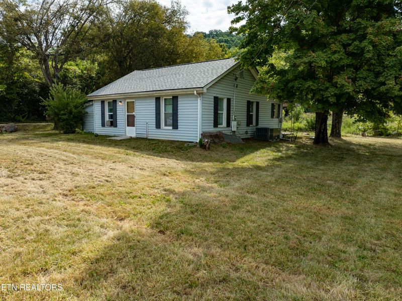 4100 Schaad Rd, Knoxville, TN 37921