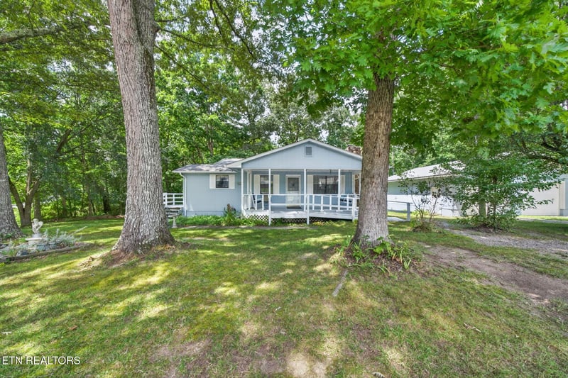 4101 Klamath Cir, Crossville, TN 38572