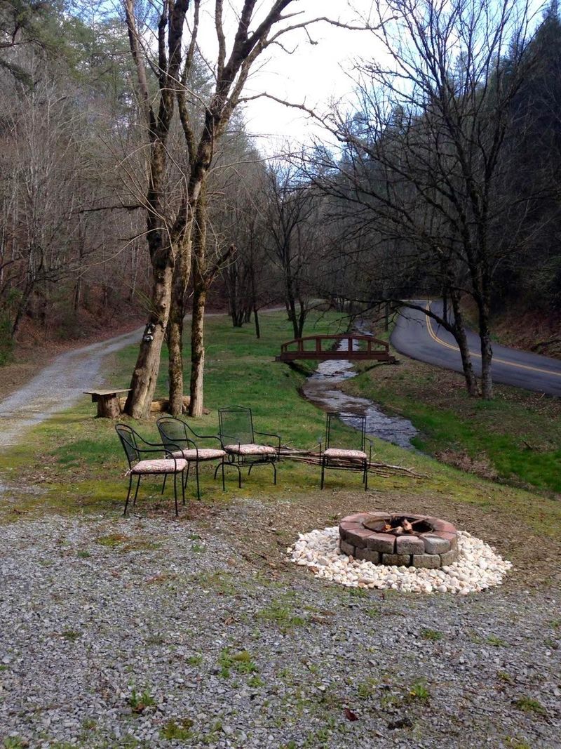 4101 Mountain Rest Way, Sevierville, TN 37876