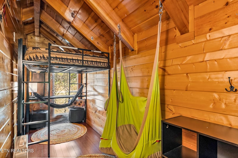 4104 Harvest Moon Rd, Sevierville, TN 37862