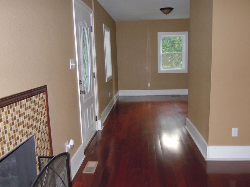 4105 Valley View Dr, Knoxville, TN 37917