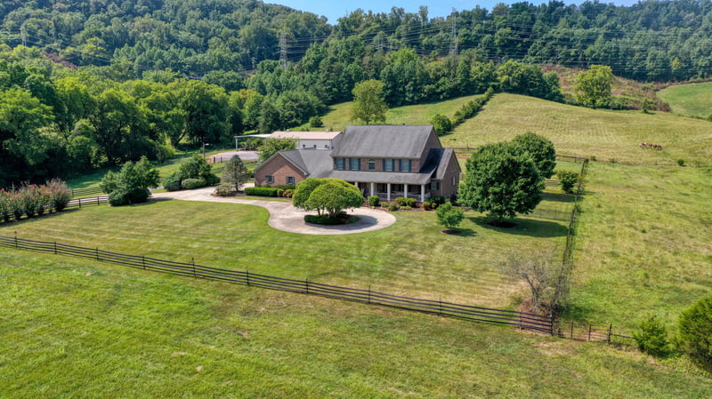 4107 Roberts Rd, Corryton, TN 37721
