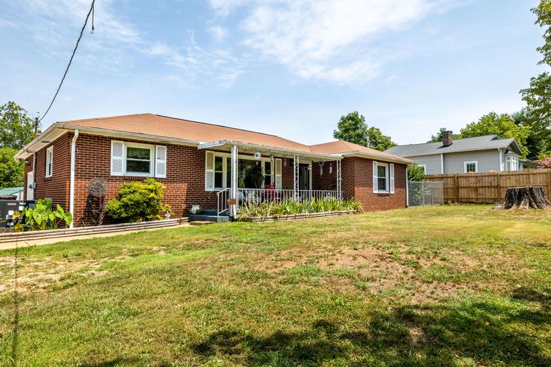 4108 Sevierville Pike, Knoxville, TN 37920
