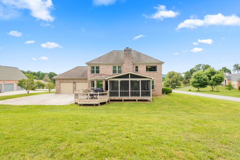 4109 Cayo Ln, Powell, TN 37849