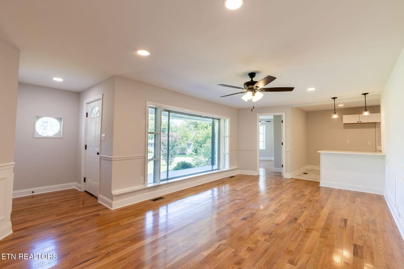 4109 Woodlawn Pike, Knoxville, TN 37920