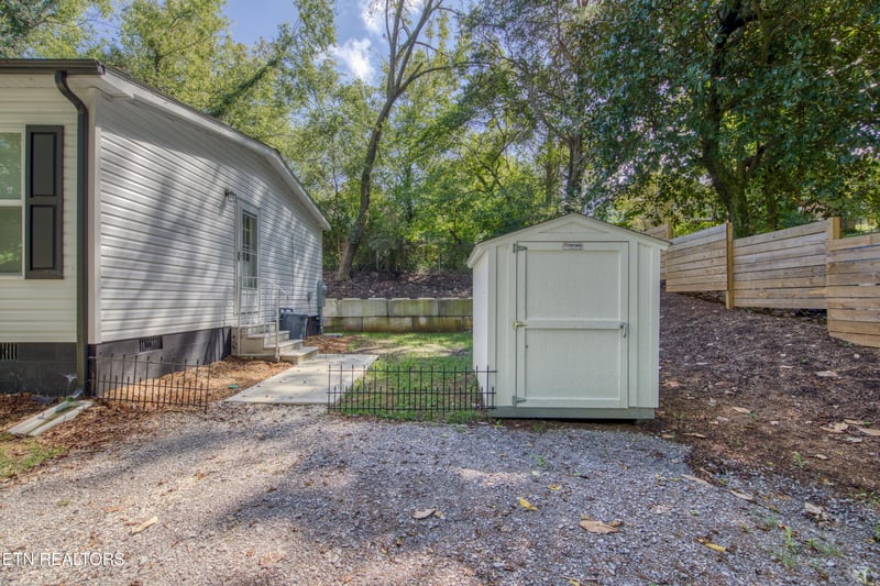 410B Blair St, Loudon, TN 37774