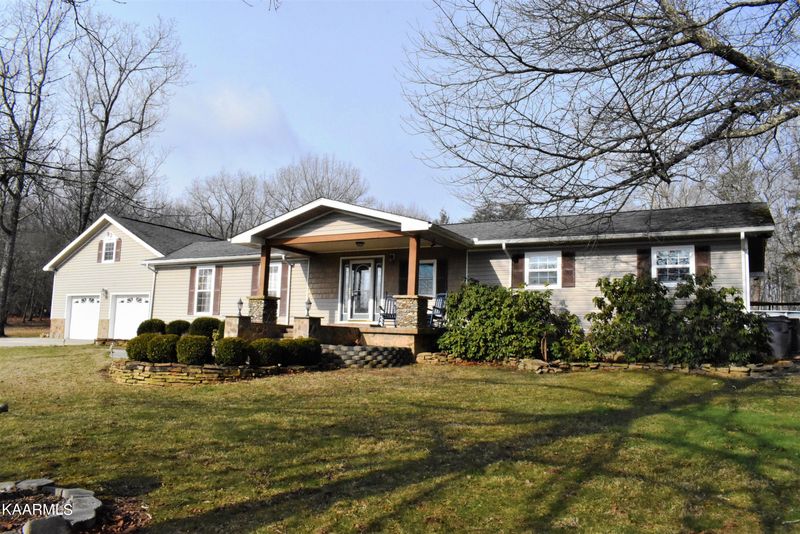 411 Eli Ford Rd, Crossville, TN 38571