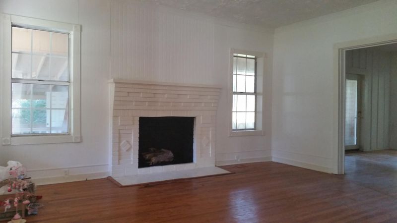 411 S Douglas Ave, Rockwood, TN 37854