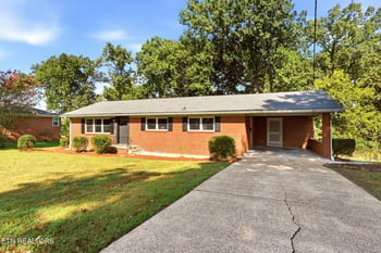 411 Woodland Dr, Clinton, TN 37716
