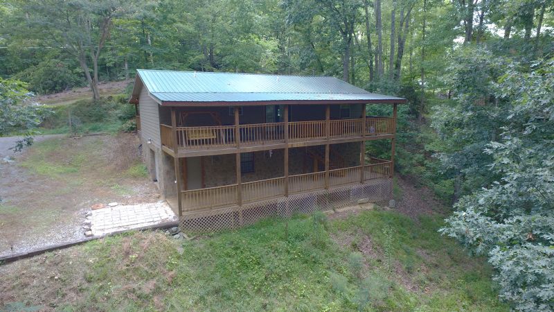 4111 Hillcrest Rd, Sevierville, TN 37862