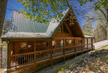 4112 Harvest Moon Rd, Sevierville, TN 37862