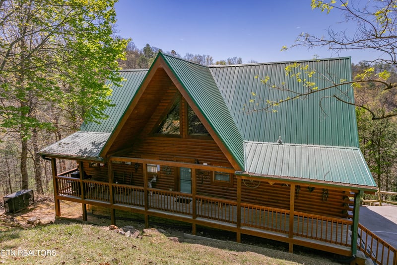 4112 Harvest Moon Rd, Sevierville, TN 37862