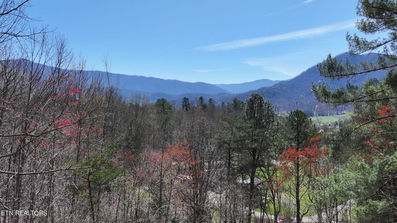 4114 Rosencrans Ln, Sevierville, TN 37862