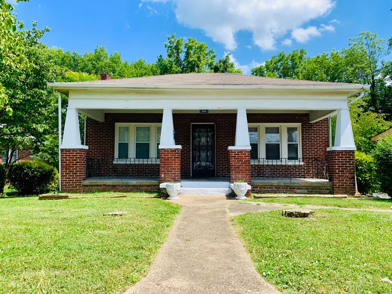 4116 Holston Dr, Knoxville, TN 37914