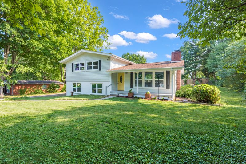 4117 Royalview Rd, Knoxville, TN 37921
