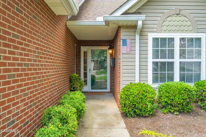 4117 Waits Field Way, Knoxville, TN 37920