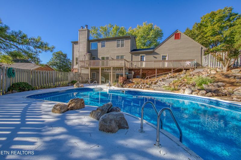 412 Cutlass Rd, Knoxville, TN 37934