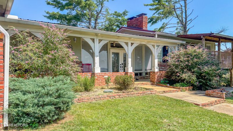 412 Glenlock Rd, Sweetwater, TN 37874