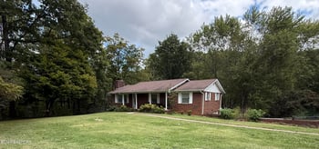 412 S Carter School Rd, Strawberry Plains, TN 37871