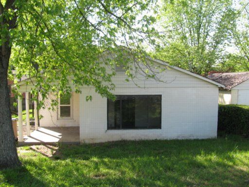 412 Sharp Ln, Knoxville, TN 37912