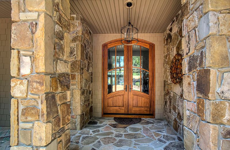 412 Tanasi Way, Loudon, TN 37774