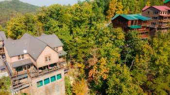 4121 Sherwood Heights Way, Pigeon Forge, TN 37863