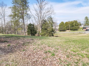 41274129 Crippen Rd, Knoxville, TN 37918