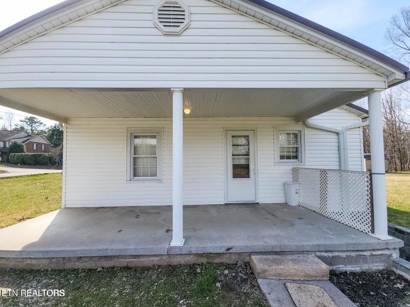 4129 Crippen Rd, Knoxville, TN 37918