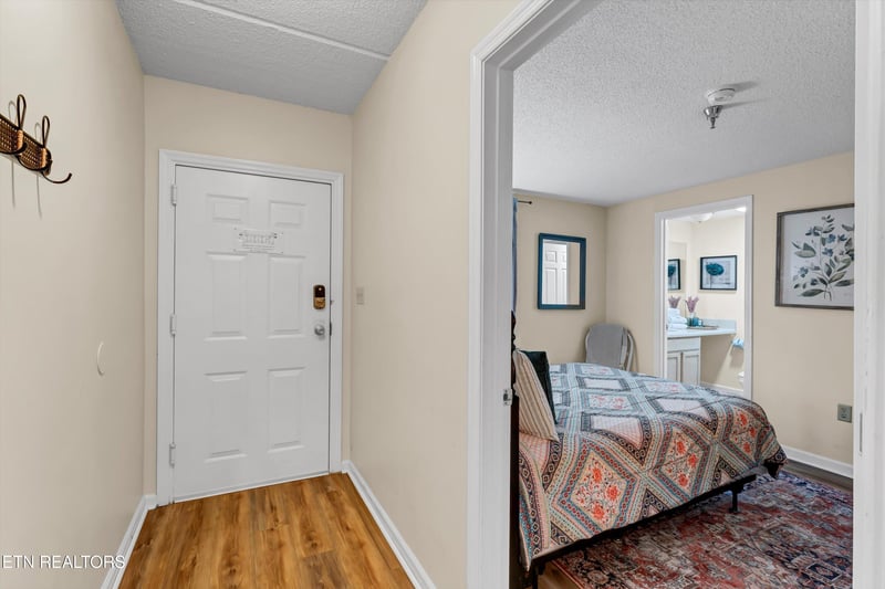 413 Baskins Creek Rd #205, Gatlinburg, TN 37738