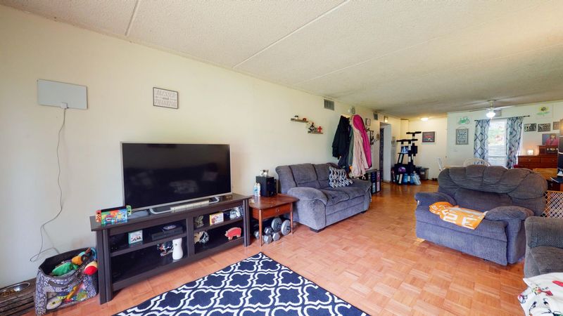 413 Canberra Dr #A130, Knoxville, TN 37923
