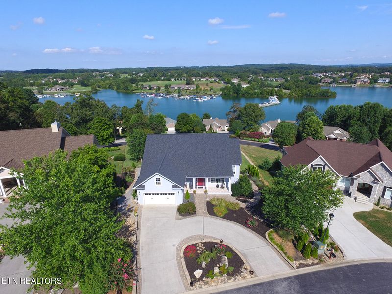 413 Catoosa Ln, Loudon, TN 37774