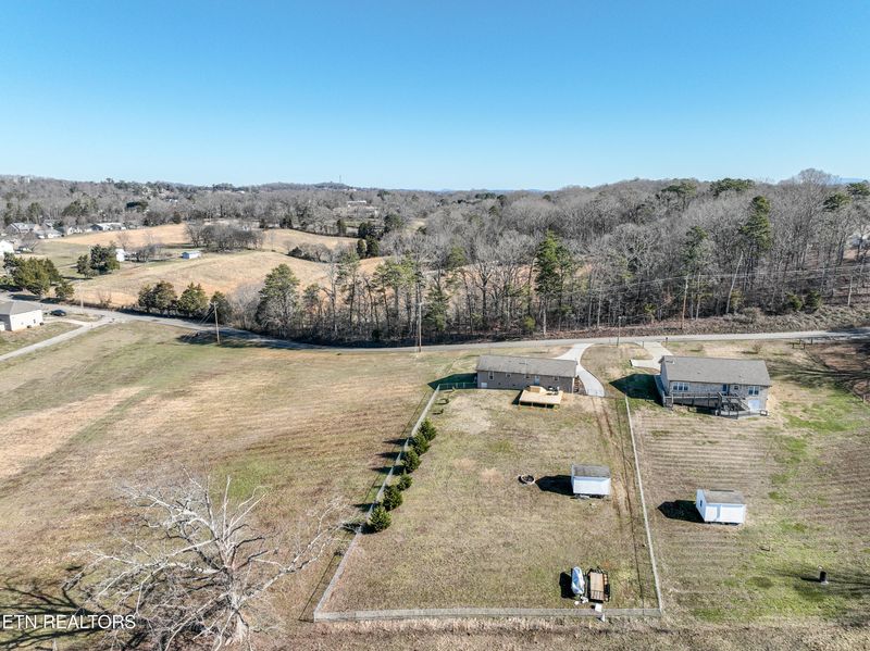 413 Hinkle Rd, Seymour, TN 37865