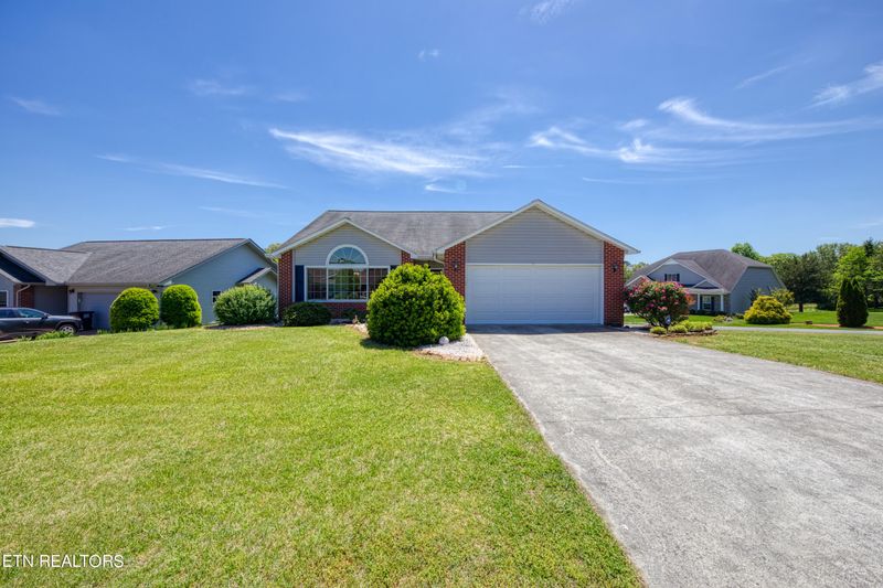 413 Keota Ln, Loudon, TN 37774
