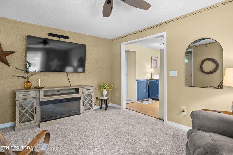 413 Sandy Springs Rd, Maryville, TN 37803
