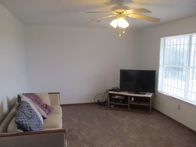 413 Virginia Ave, Sevierville, TN 37876